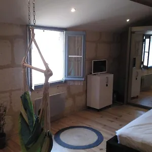 Duplex En Pierre Proche Des Arenes Arles